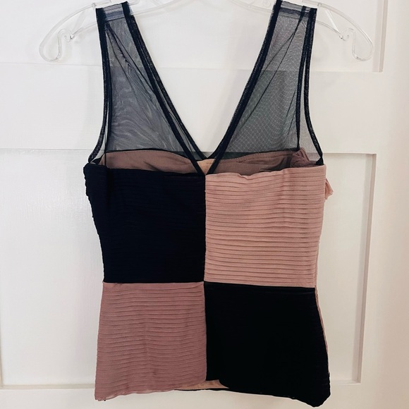 BCBG top - Picture 2 of 4